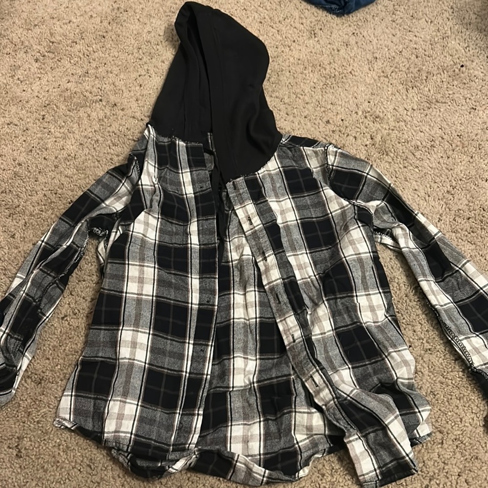 flannel w/ hoodie